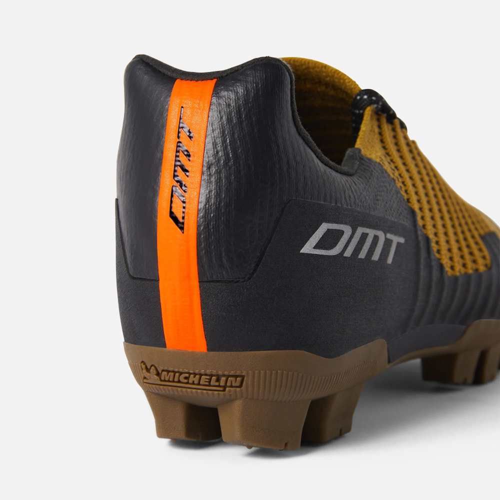 DMTGK1 BLACK/OCRA
