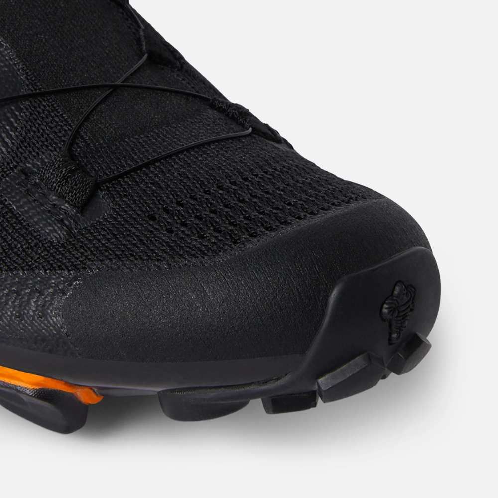 DMTKM0 BLACK/BLACK