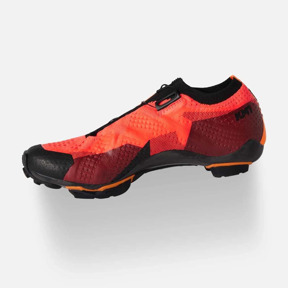DMTKM1 CORAL/BLACK